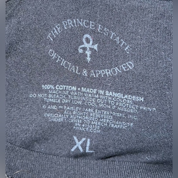 The Prince Estate Official and Approved Prince Purple Rain Cover T-Shirt - Picture 5 of 6